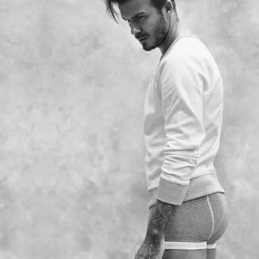 A bela da cueca, no seu formato original; o boxer largo e o boxer justo. Qual o preferido do público feminino? A mim, a escolha parece-me óbvia, mas debrucei-nos então sobre o assunto.